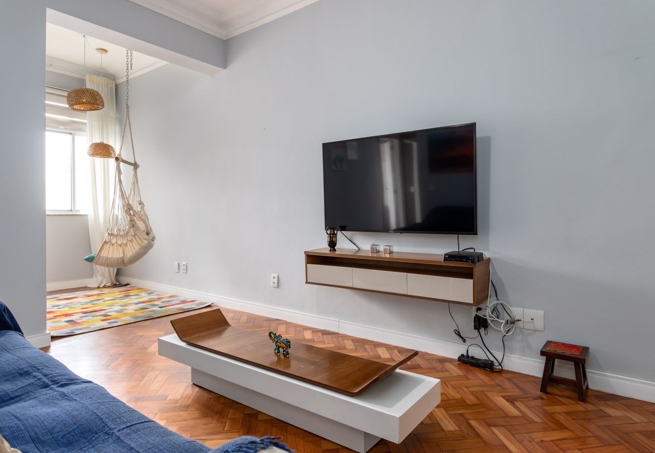 Apartamento em Rio de Janeiro - Copacabana ideal para casais | RPP913 