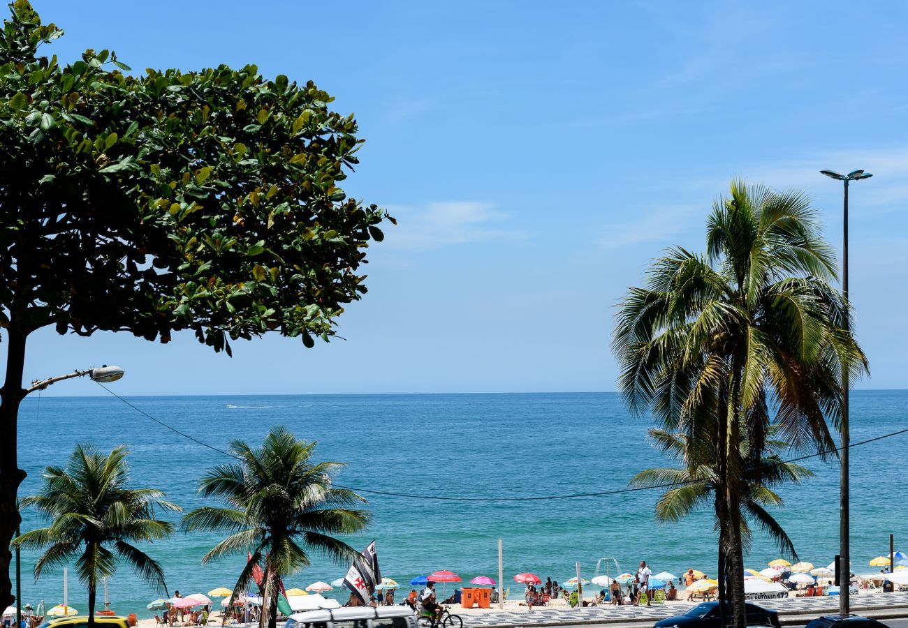 Apartamento em Rio de Janeiro - Vista para o mar, 1 minuto da praia do Leblon | GU301