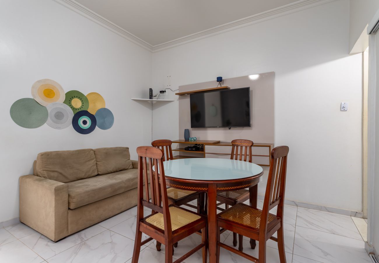 Apartamento em Rio de Janeiro - Estilo em Copacabana | Próximo a praia | BR403