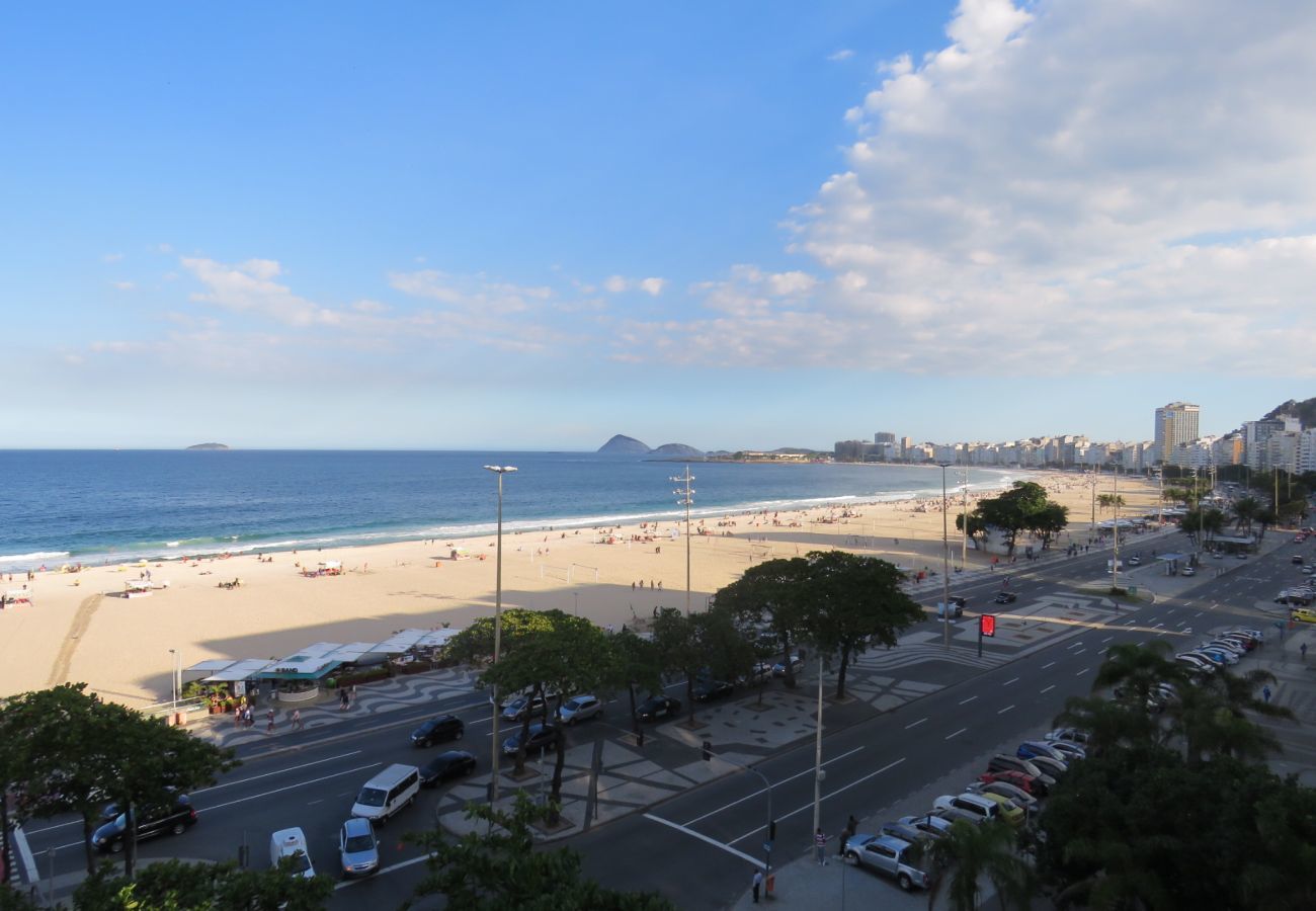 Apartamento com vista para o mar