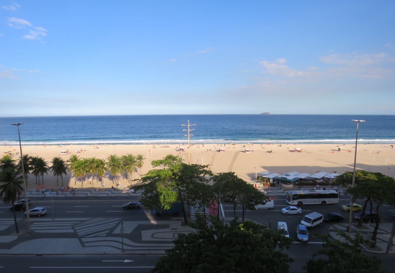 Apartamento com vista para o mar