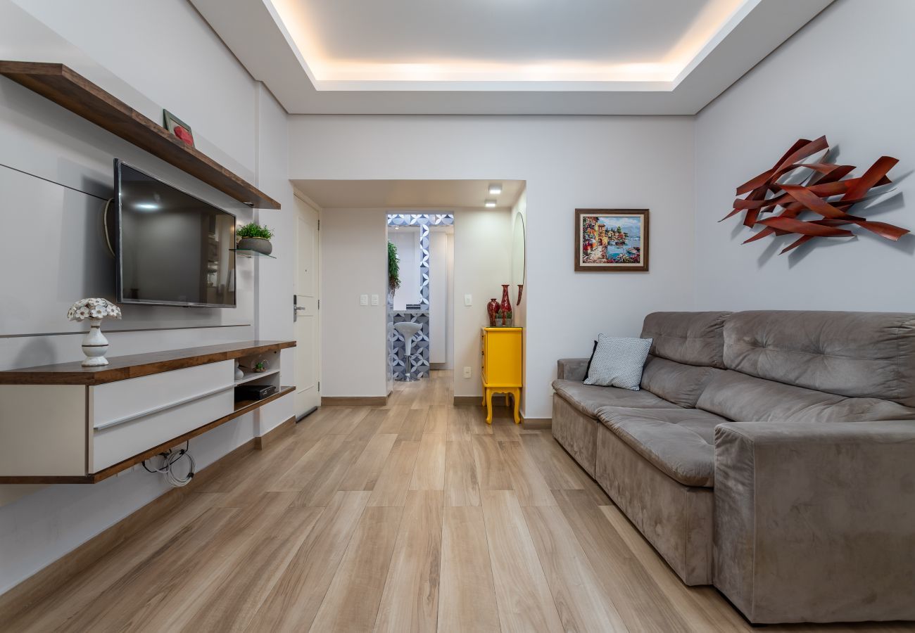 Apartamento em Rio de Janeiro - Moderno em Copacabana | Para casais | SC305LT 