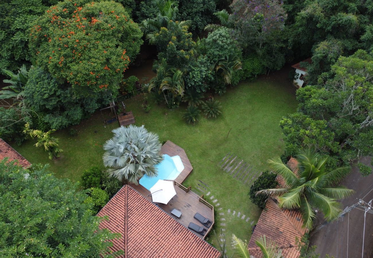 Casa em Petrópolis - GUI8A| Casa com piscina em Secretário