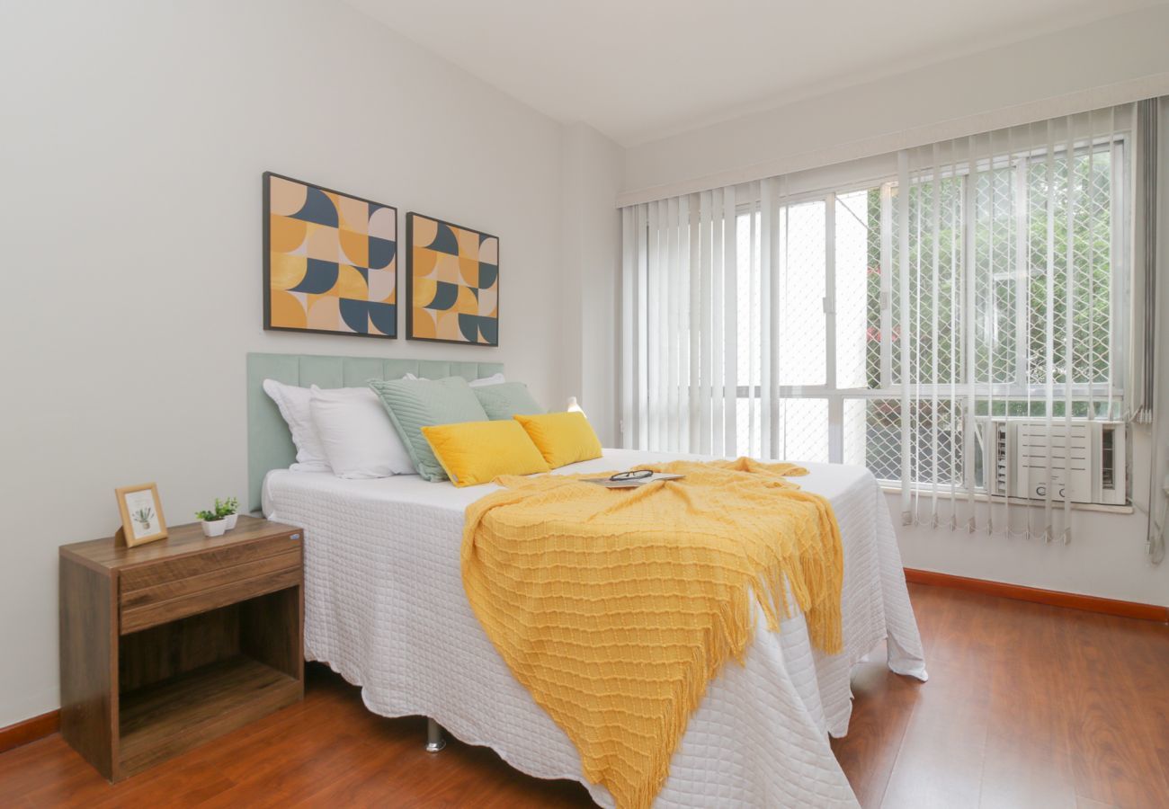 Apartamento em Rio de Janeiro - PRU201| 3 quartos na Prudente de Morais em Ipanema