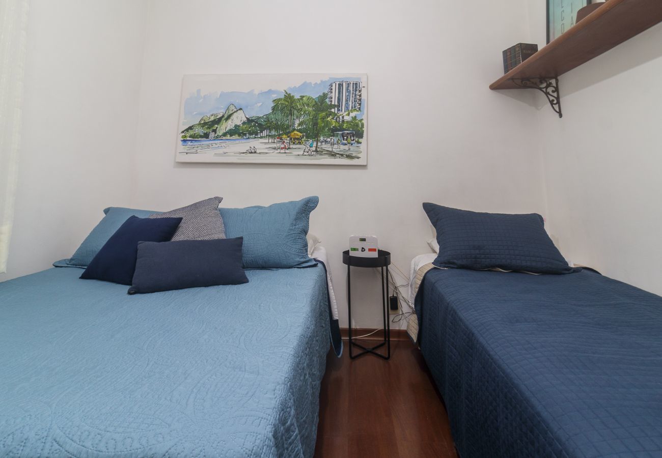 Apartamento em Rio de Janeiro - FF102| Leblon, 3 quadras da praia, até 10 pessoas