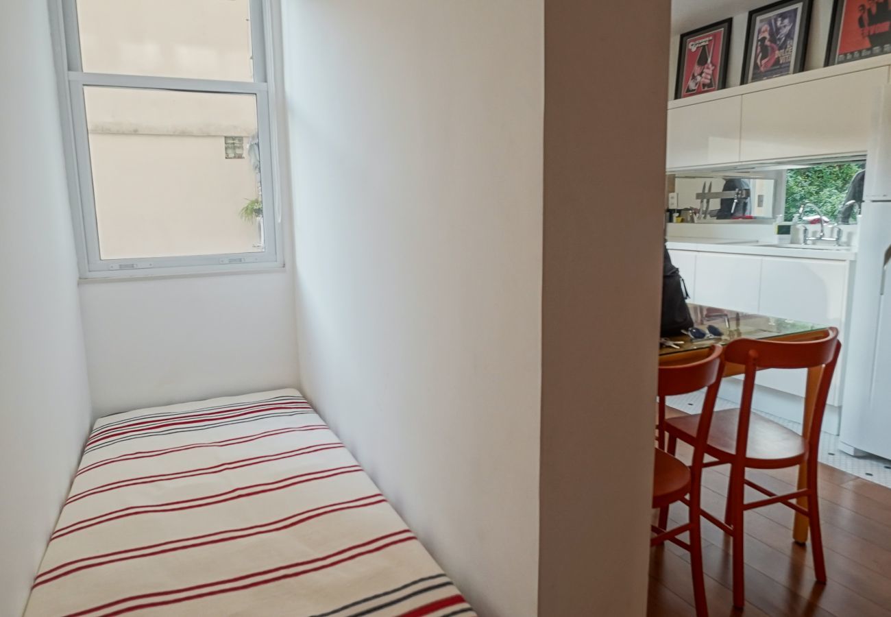 Apartamento em Rio de Janeiro - SAM604| Apartamento no ponto mais charmoso do Leme