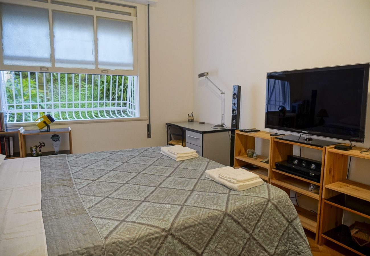 Apartamento em Rio de Janeiro - SAM203| Apto moderno de dois quartos no Leme