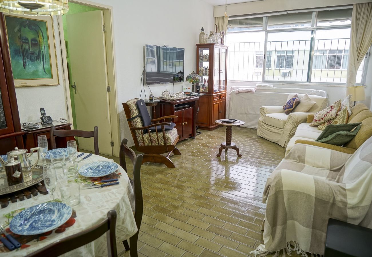 Apartamento em Rio de Janeiro - FF1501| 2 quartos no Leblon com vista