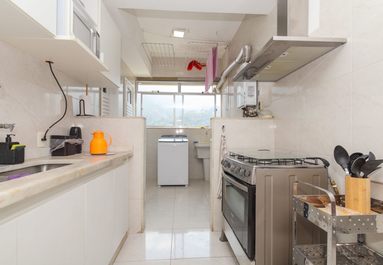 Apartamento em Rio de Janeiro - CAV1601| Apto belíssimo na quadra da praia!