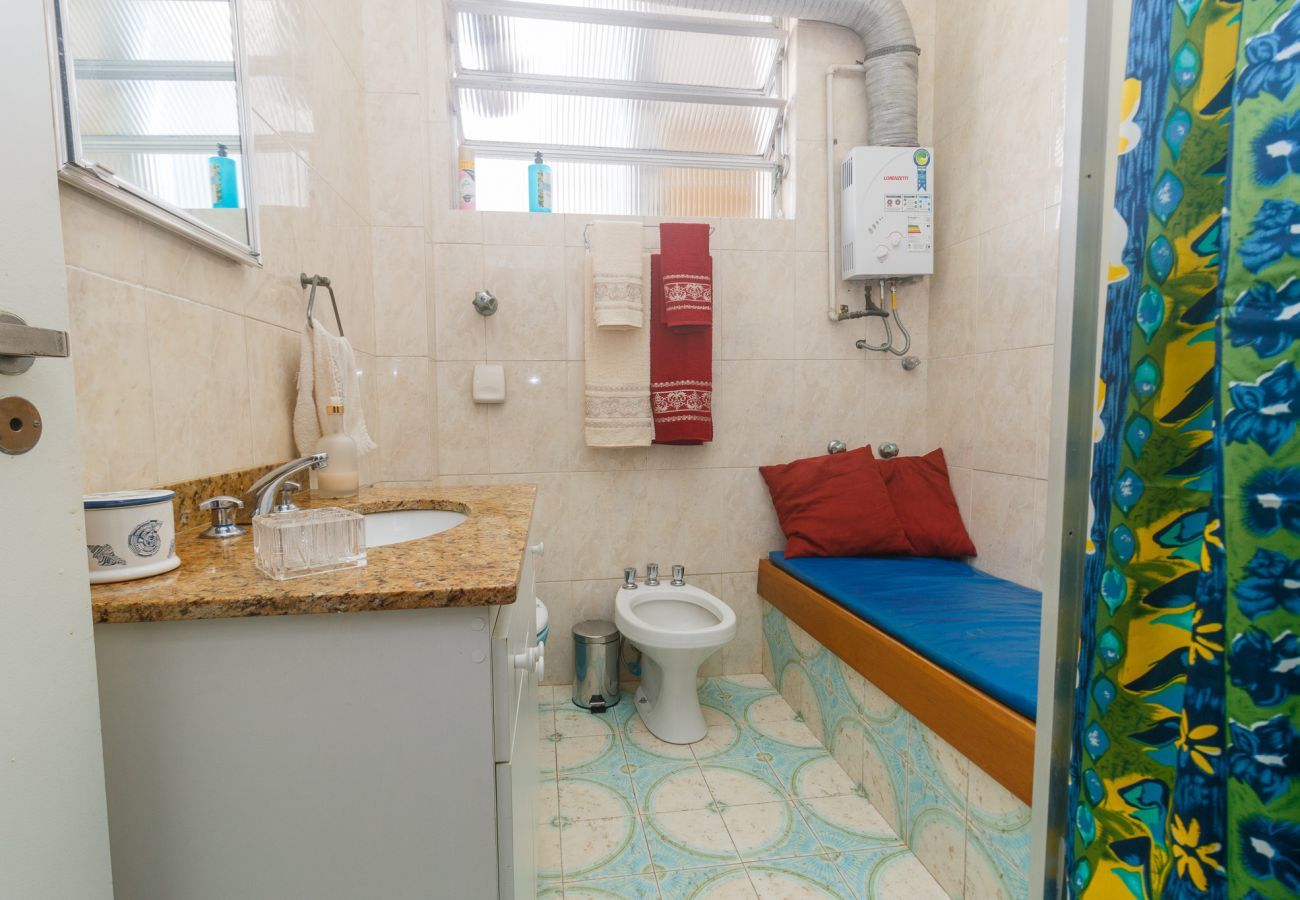 Apartamento em Rio de Janeiro - Ven404| Apto charmoso na quadra da praia