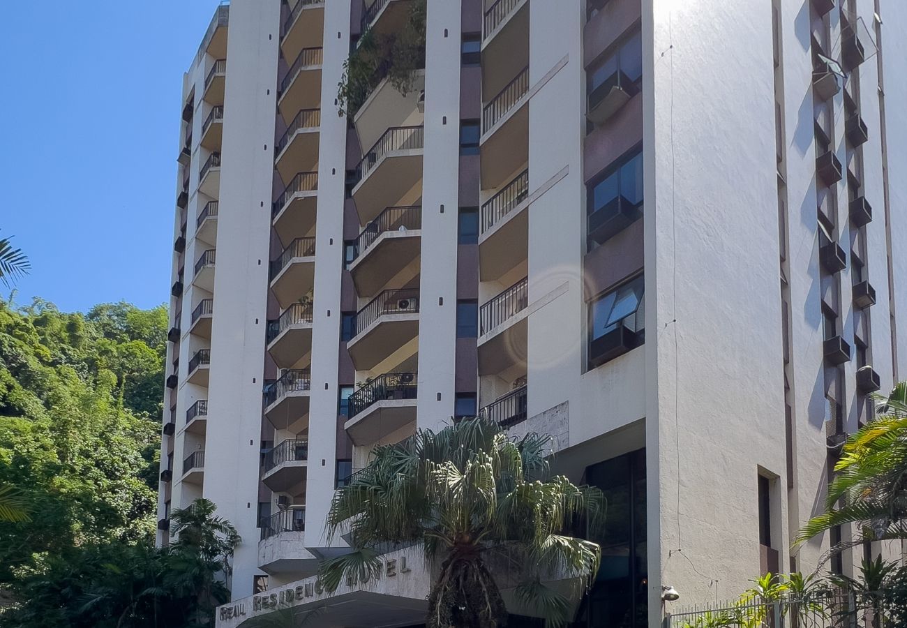 Apartamento em Rio de Janeiro - Belíssimo em Copacabana | Para 3 pessoas| PI611 Z5