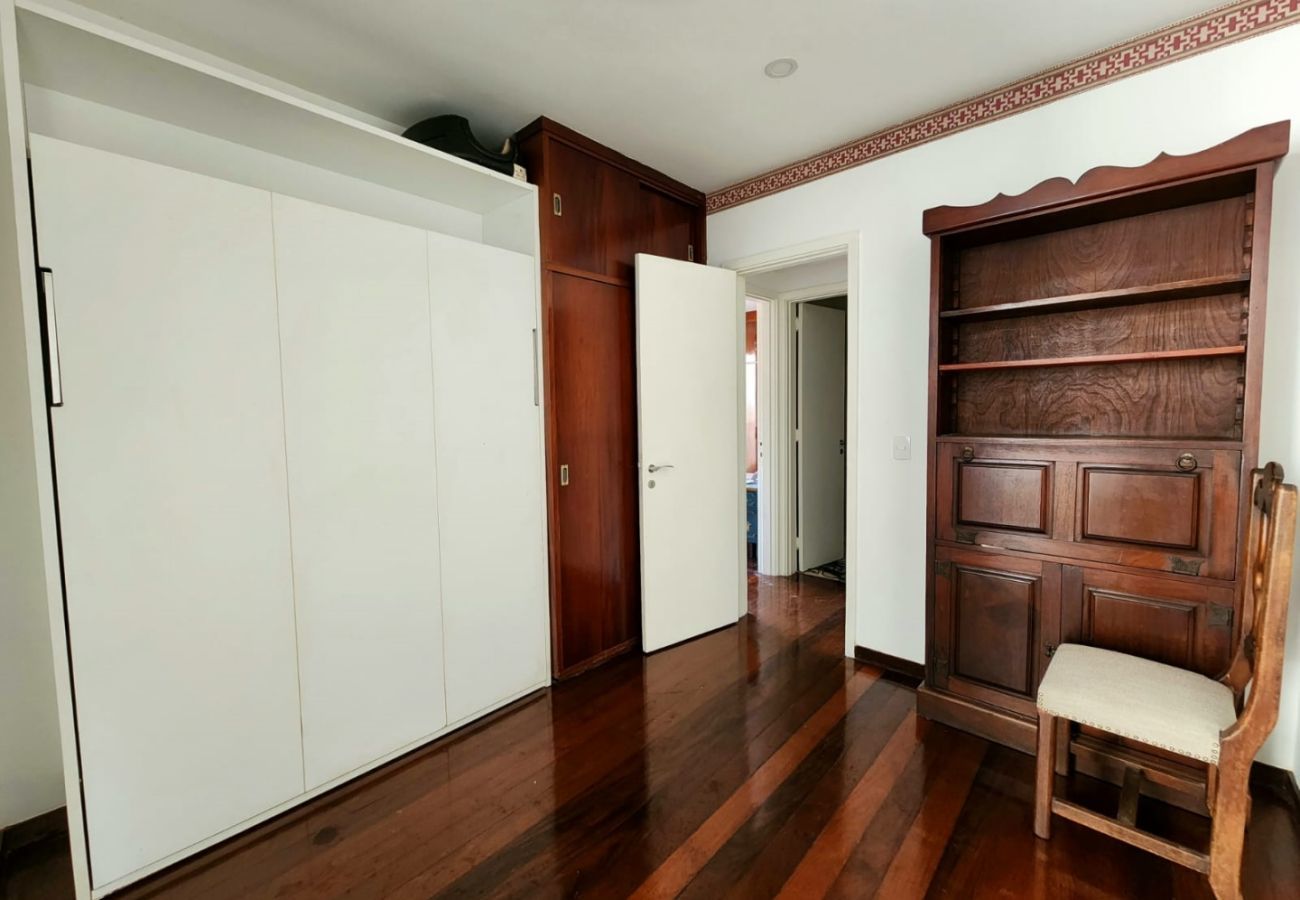 Apartamento em Rio de Janeiro - Albq104 | 2 quartos no melhor ponto do Leblon