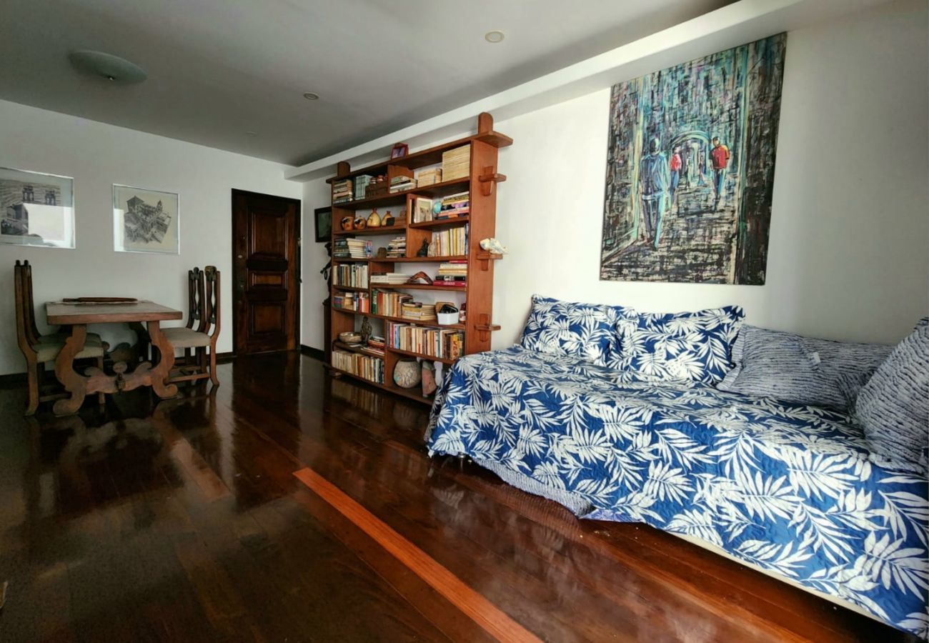 Apartamento em Rio de Janeiro - Albq104 | 2 quartos no melhor ponto do Leblon