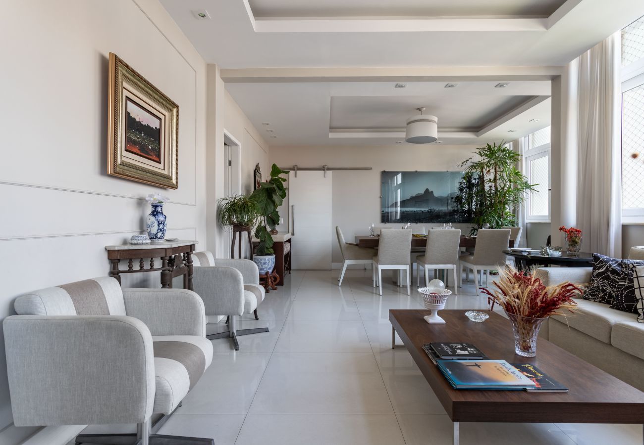 Apartamento em Rio de Janeiro - Elegância em Ipanema |Ideal p/ famílias| RE701 Z2