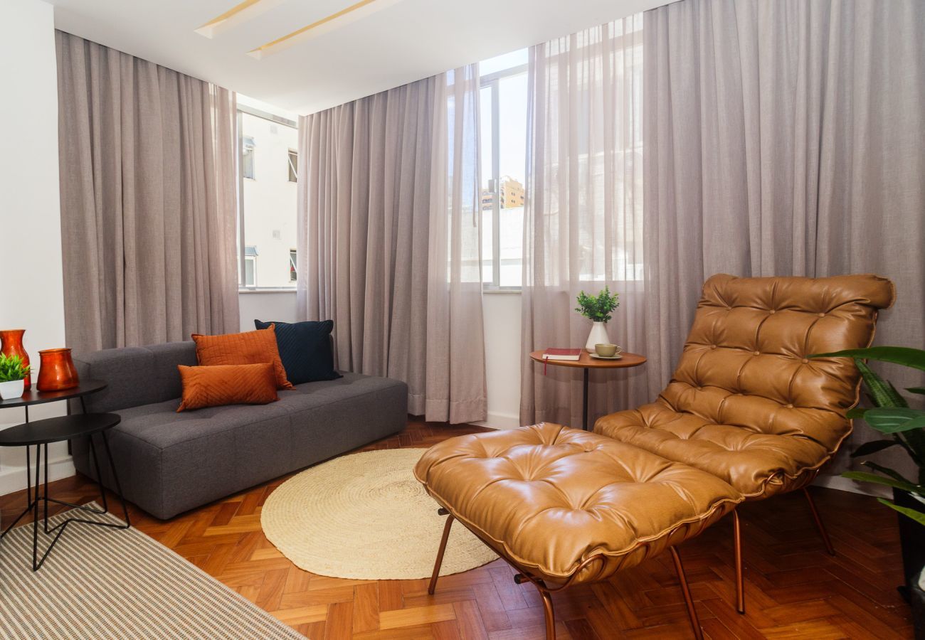 Apartamento em Rio de Janeiro - God302| Charme e conforto a 1 quadra da Lagoa 