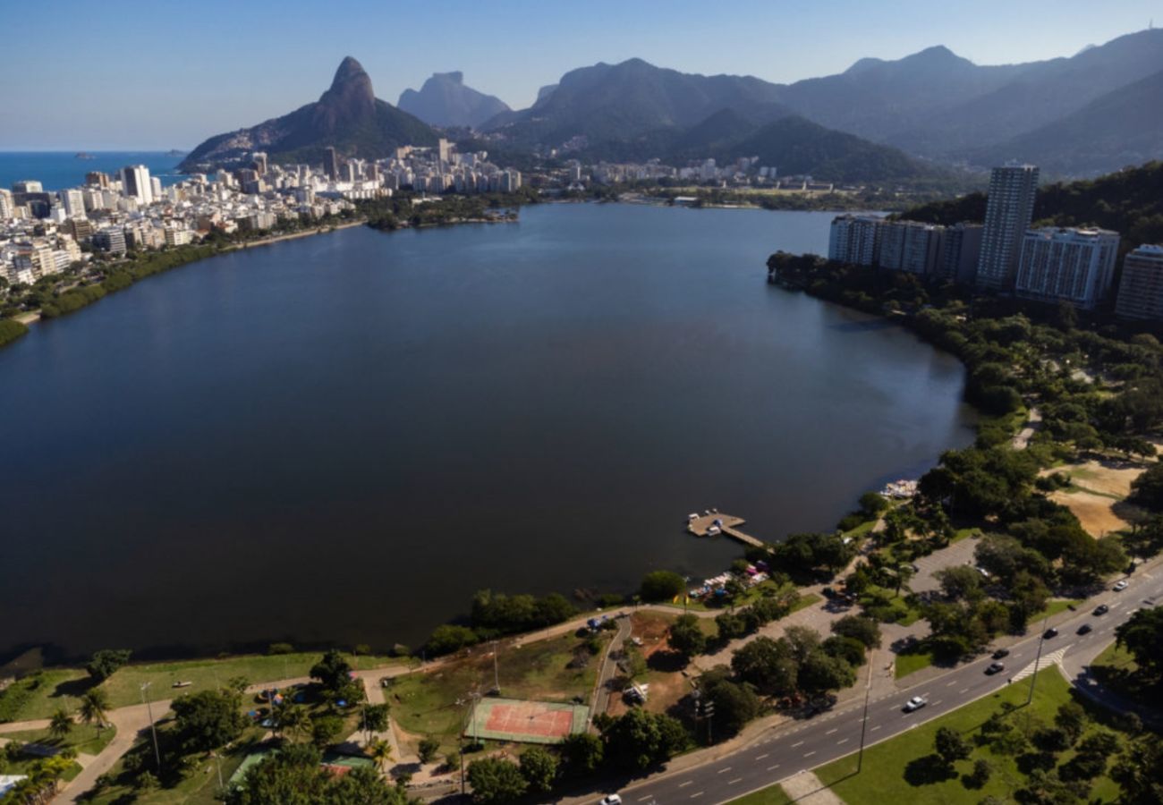 Apartamento em Rio de Janeiro - God302| Charme e conforto a 1 quadra da Lagoa 