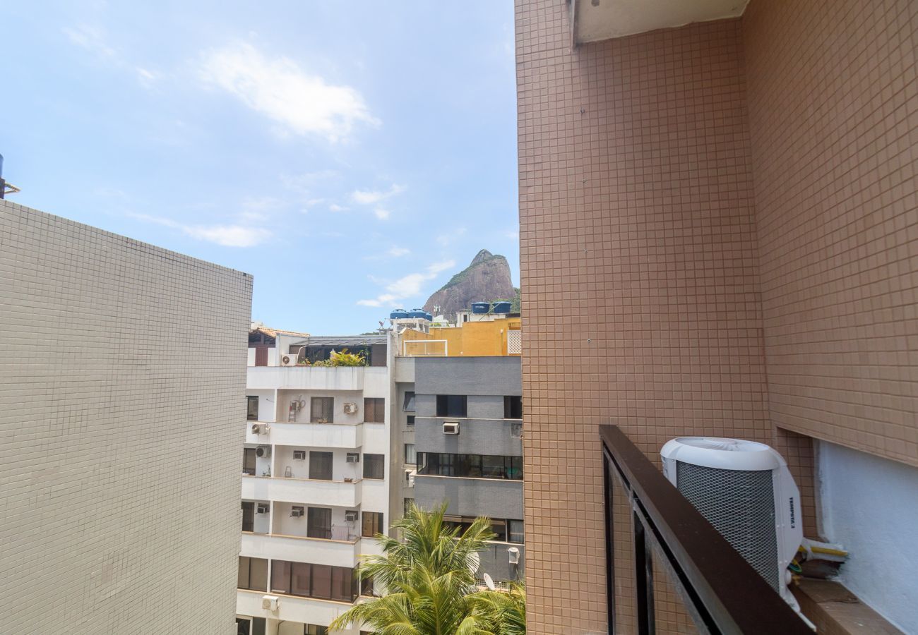 Apartamento em Rio de Janeiro - Lira602 | Leblon 2 qtos, vista Cristo e 2 Irmãos