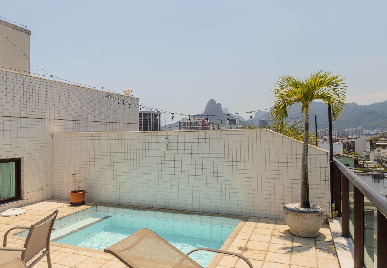 Apartamento em Rio de Janeiro - JON705 | Cobertura em Ipanema com vista pro Cristo