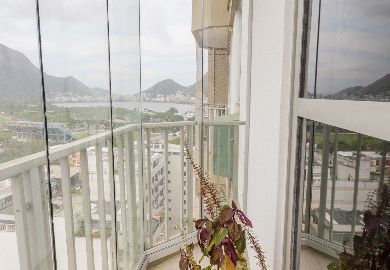 Apartamento em Rio de Janeiro - BERNA1404| 2 qts confortáveis ​​c/vista no Leblon