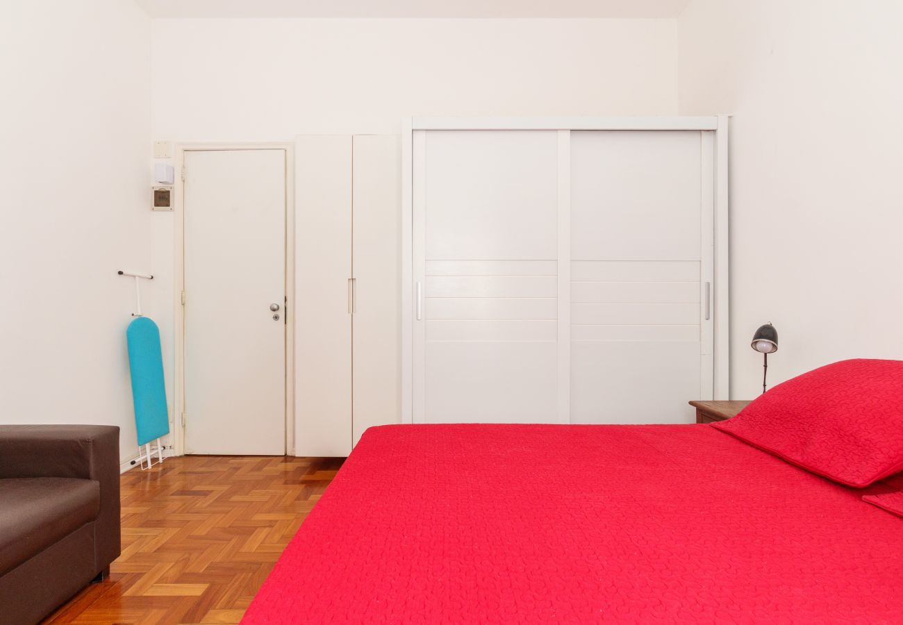 Apartamento em Rio de Janeiro - Julio301 | quarto e sala 5 min da praia