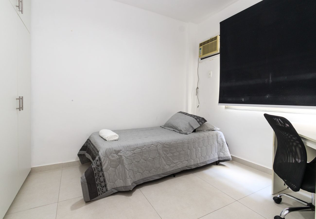 Apartamento em Rio de Janeiro - JB803 | 3 quartos com vista, 5 min da Lagoa