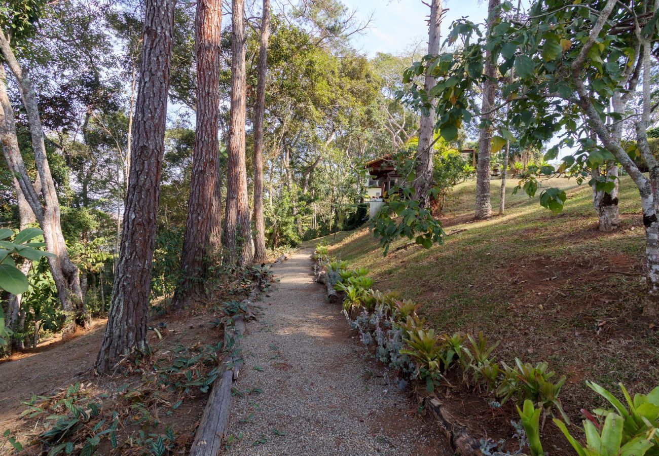 Casa em Petrópolis - Casa Itaipava | 3 quartos com piscina em Itaipava