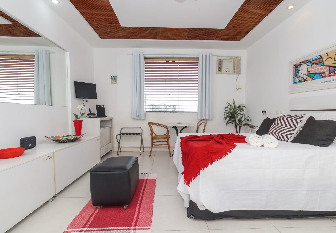 Apartamento em Rio de Janeiro - MAG1415 | Studio em Copacabana à 500m da praia 