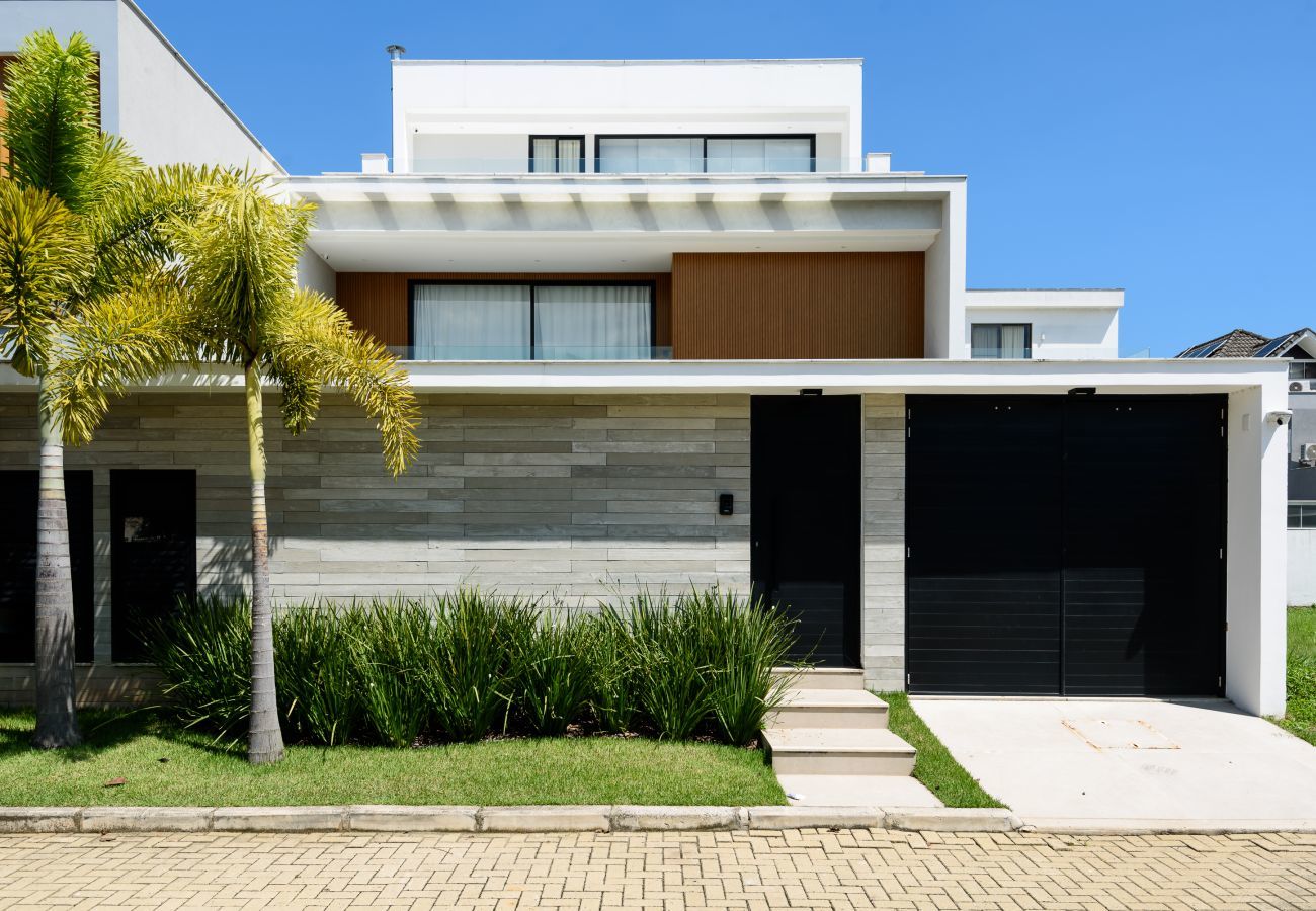 Casa em Rio de Janeiro - CasaRecreio | 4 suítes,piscina,área gourmet e gym  