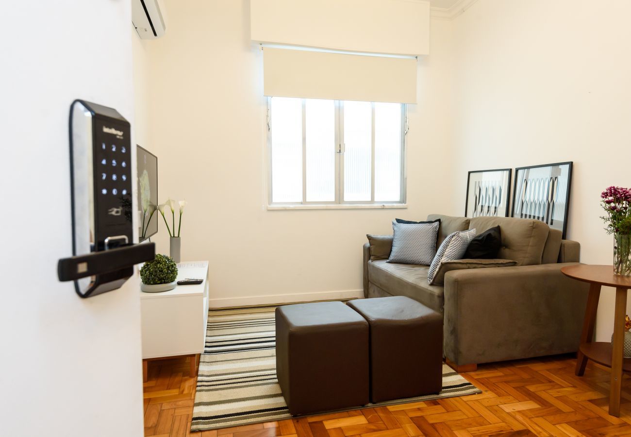 Apartment in Rio de Janeiro - 6 minutes from Ipanema beach | GC707