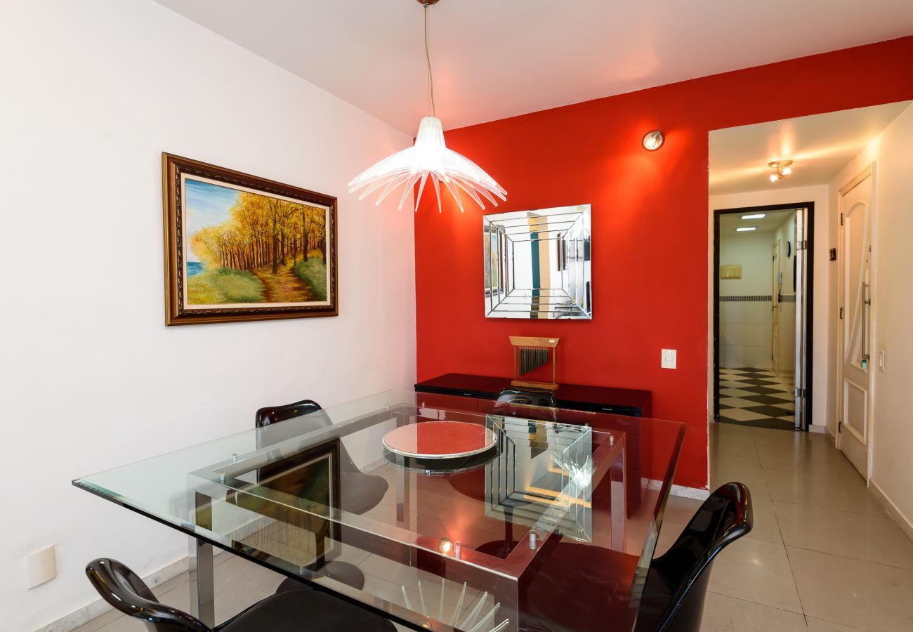 Apartment in Rio de Janeiro - Excellent in Ipanema |Family atmosphere| BT101