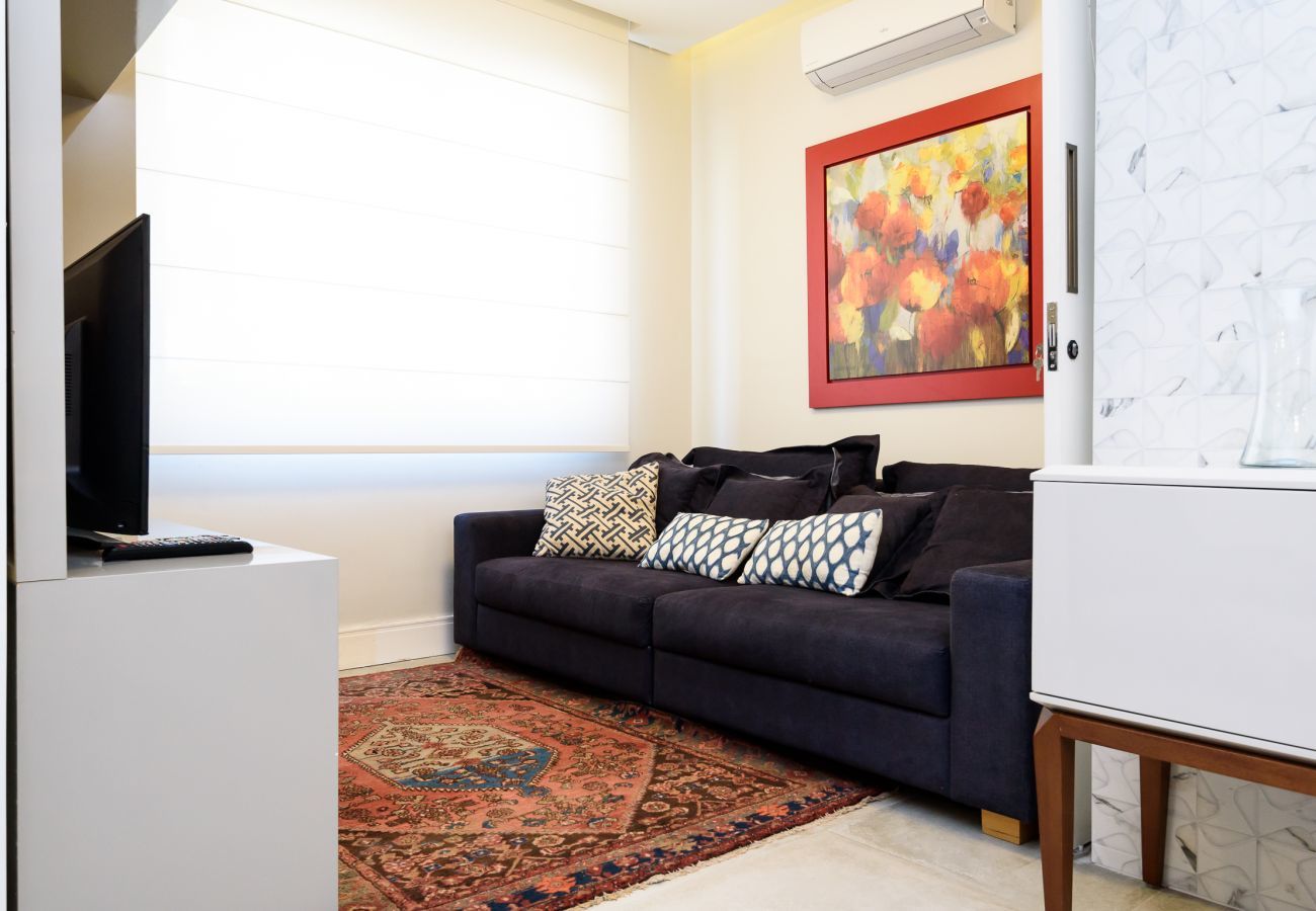 Apartment in Rio de Janeiro - 2 minutes from Copacabana beach | NSC601