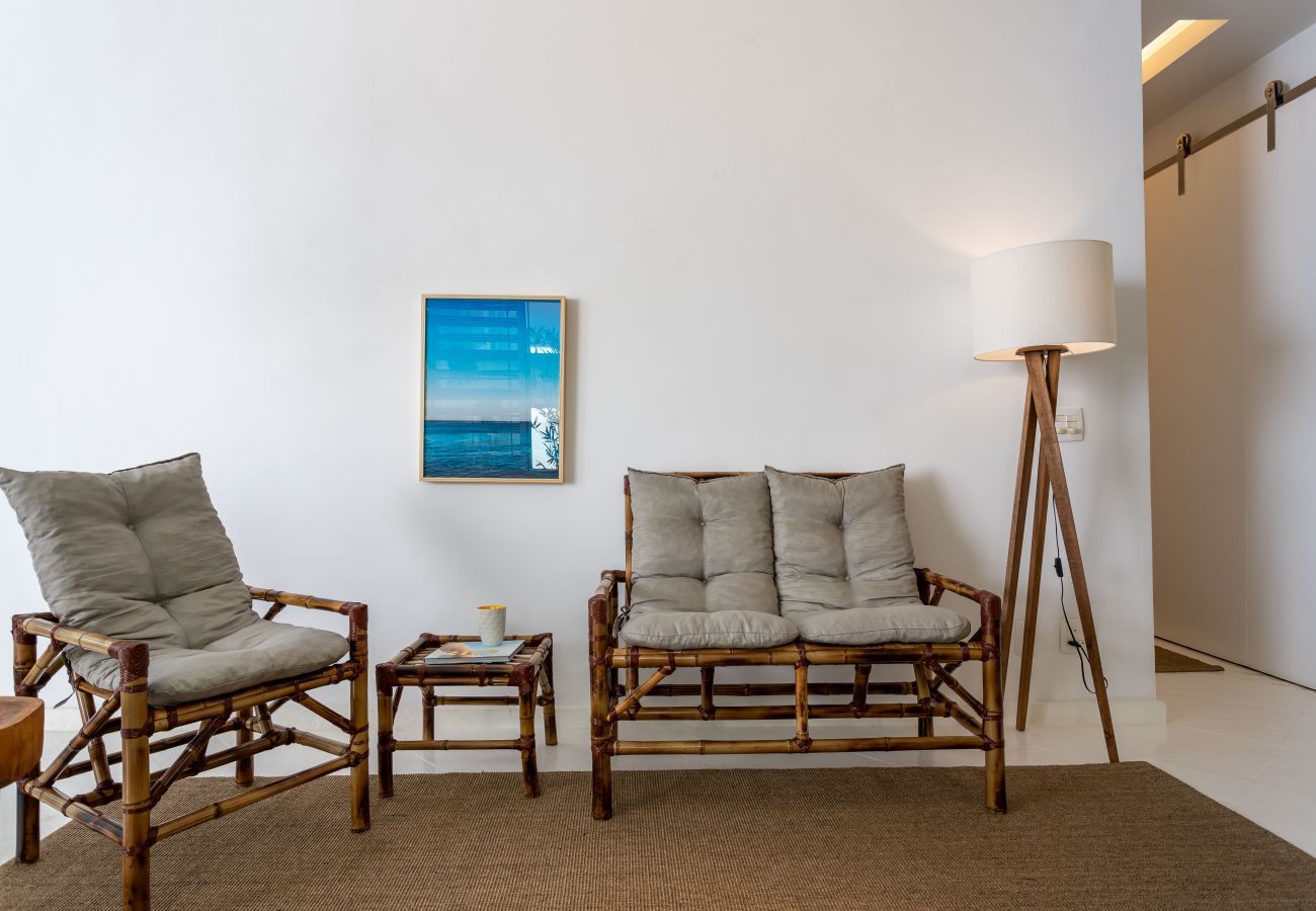 Apartment in Rio de Janeiro - 3 minutes from Ipanema beach and a view of the Christ | JAC1