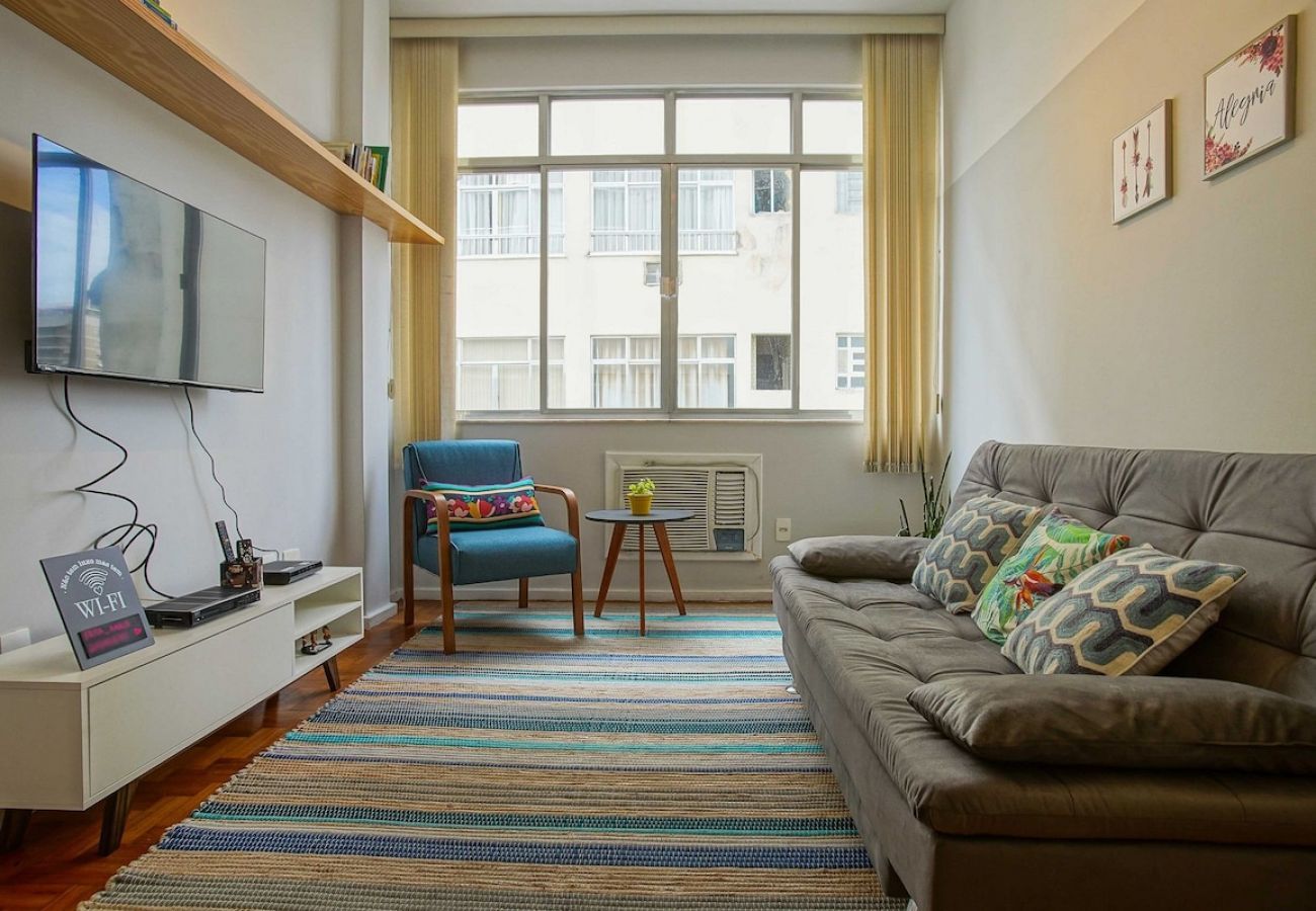 Apartment in Rio de Janeiro - LAU1112| Quarto e Sala em Botafogo 