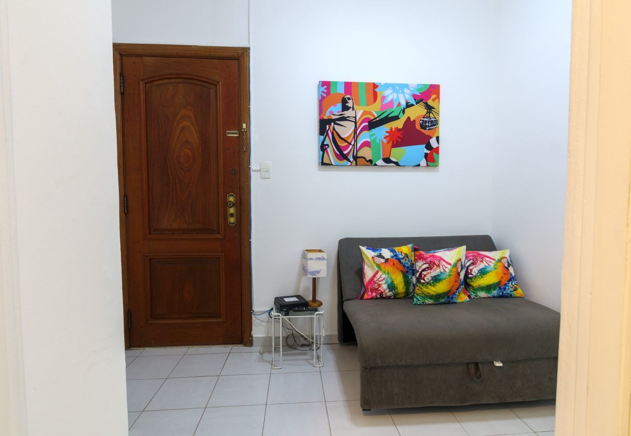 Apartment in Rio de Janeiro - VISC303| Quarto e Sala próximo a Praia de Ipanema