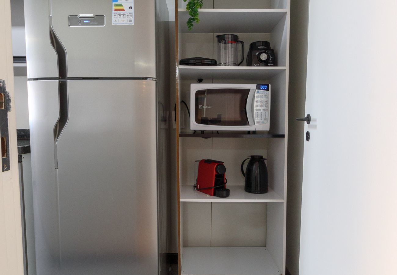 Apartment in Rio de Janeiro - MTR706| Apto. condominio completo e vaga no Leblon