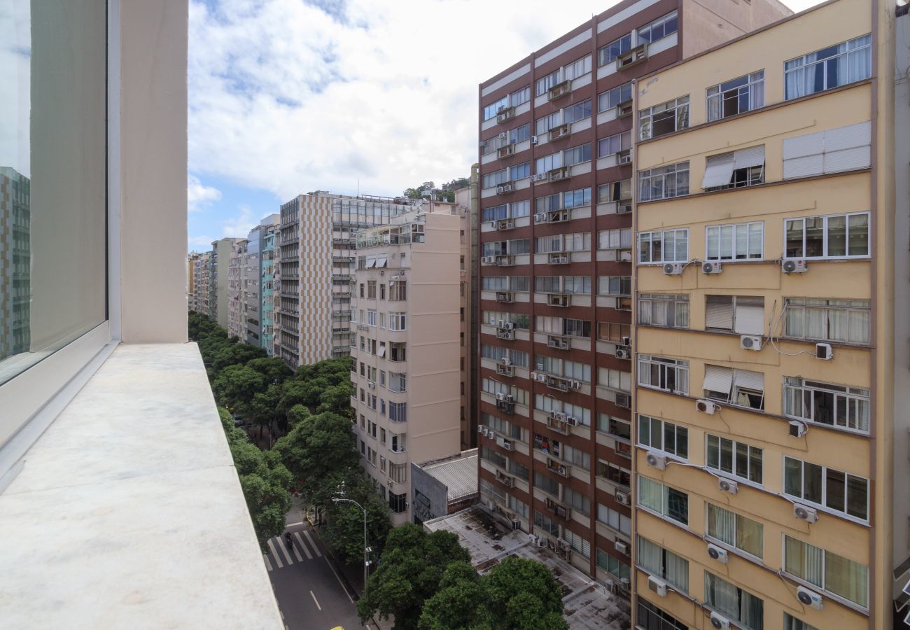 Apartment in Rio de Janeiro - NS802| Apto charmoso a 2 quadras da praia de Copa