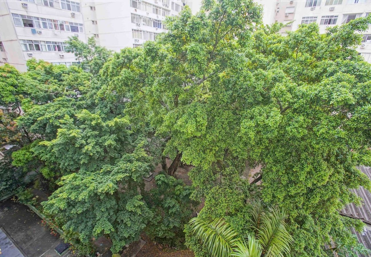 Apartment in Rio de Janeiro - PLA618| Studio na quadra da praia de Copacabana