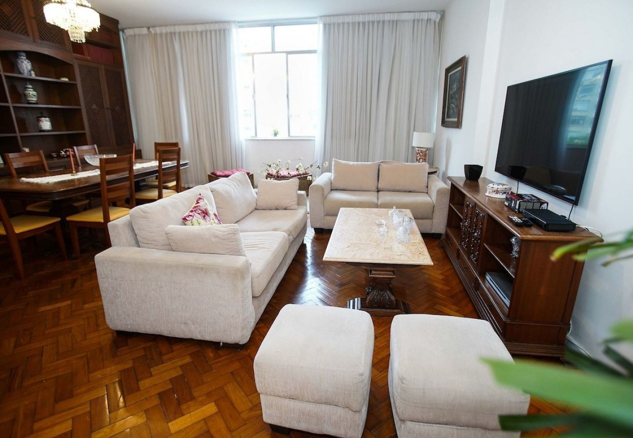 Apartment in Rio de Janeiro - BUL302| 3 qts na divisa de Ipanema e Copacabana