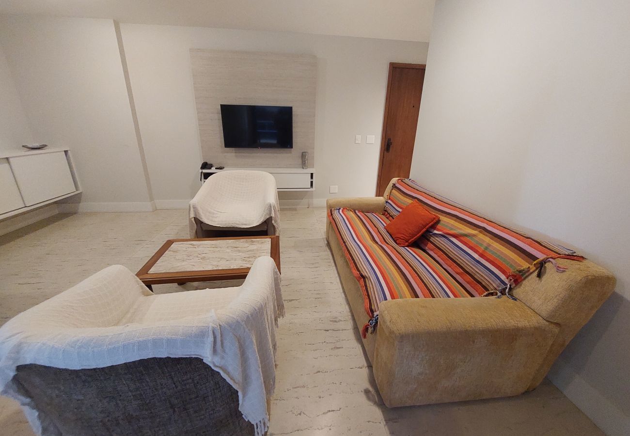 Apartment in Rio de Janeiro - SOU403| Flat de 2 quartos na Praia de Ipanema