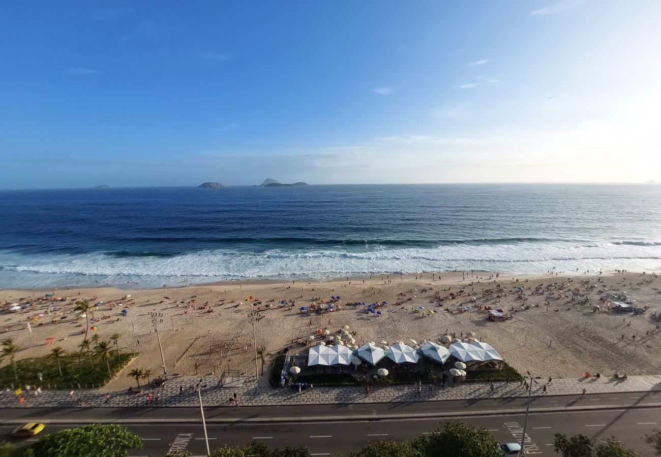 Apartment in Rio de Janeiro - SOU403| Flat de 2 quartos na Praia de Ipanema