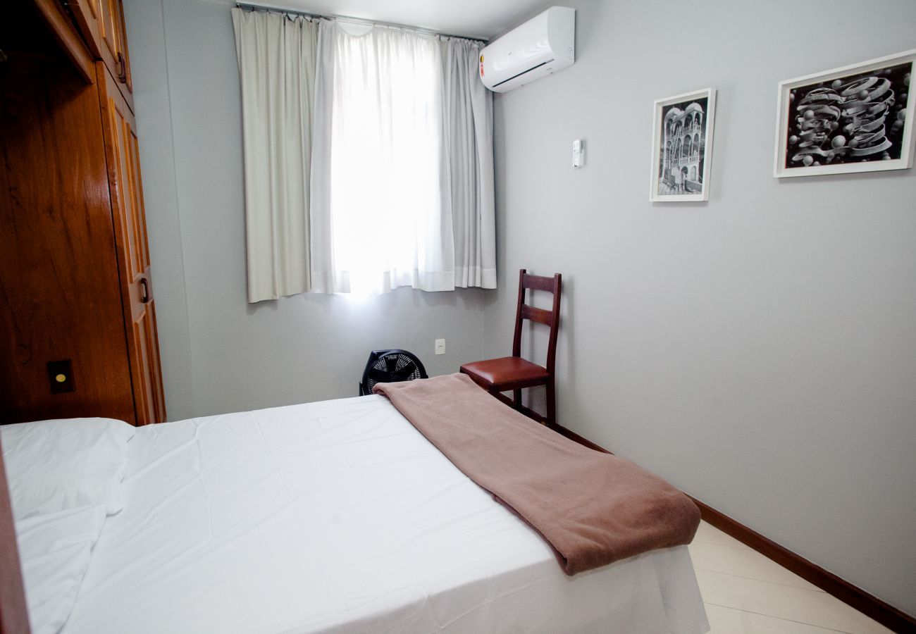 Apartment in Rio de Janeiro - CAR1203| Apto 2 quartos no Leblon