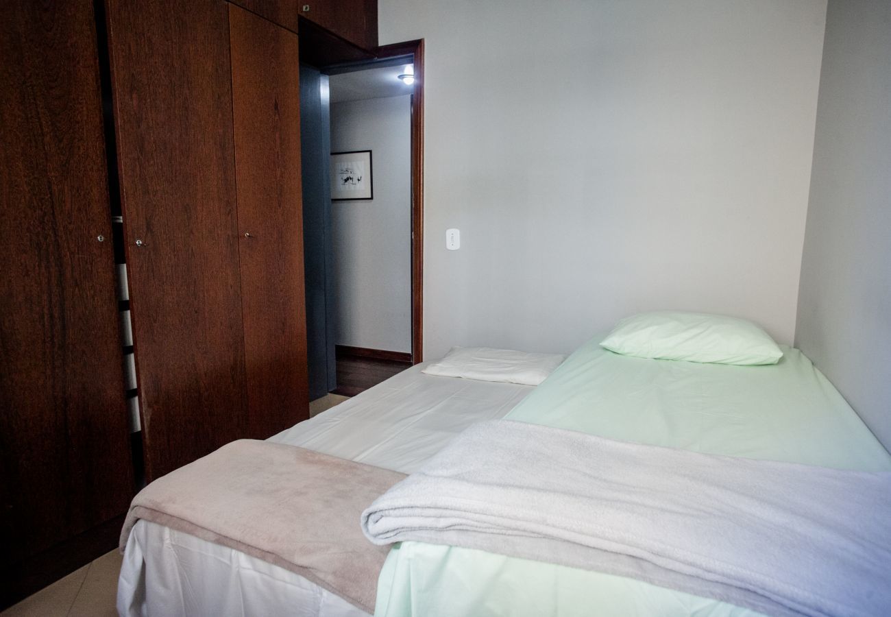 Apartment in Rio de Janeiro - CAR1203| Apto 2 quartos no Leblon