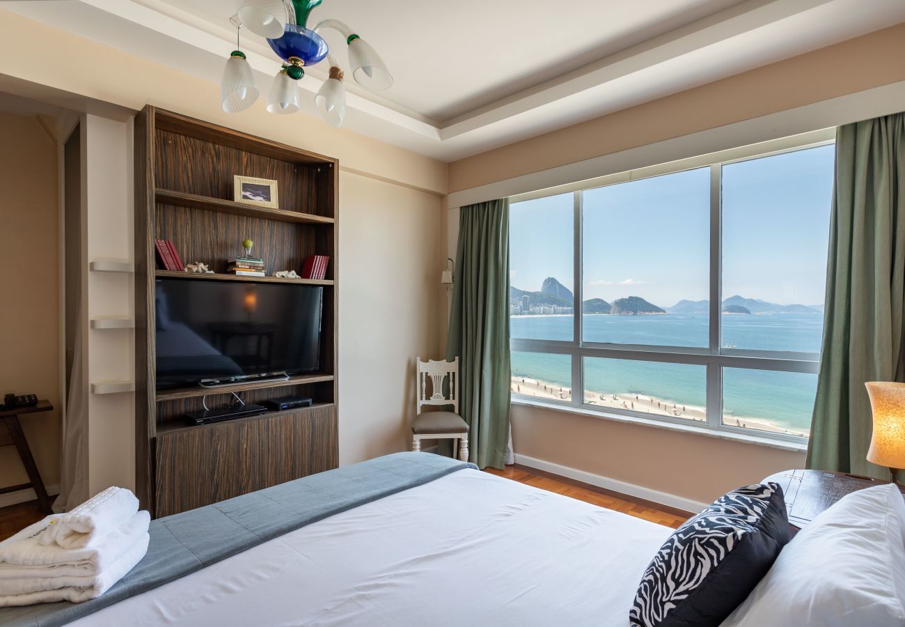 Apartment in Rio de Janeiro - A 2 minutos de la playa de Copacabana | A801