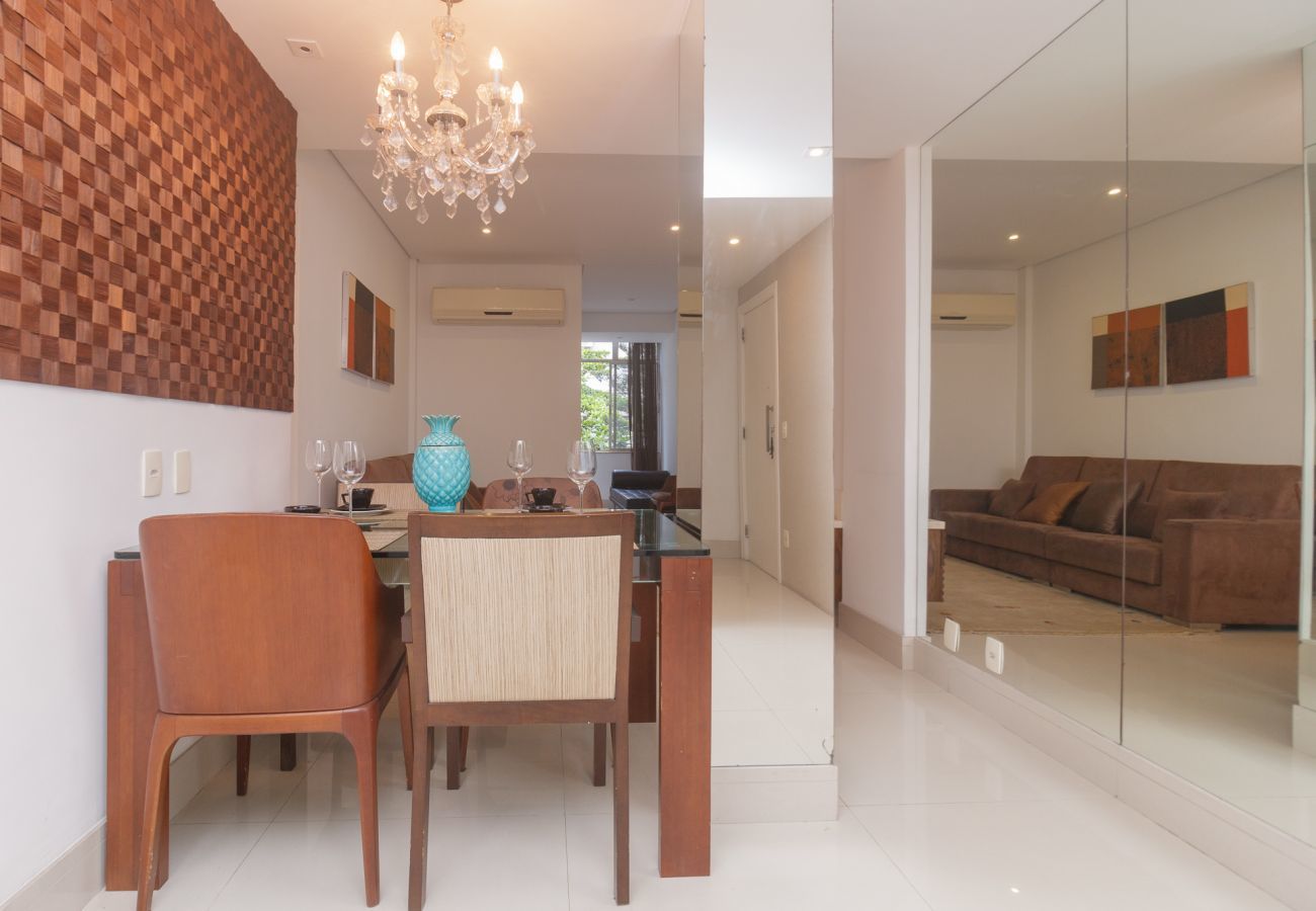 Apartment in Rio de Janeiro - MTR405| Aconchegante 2 quartos no Leblon