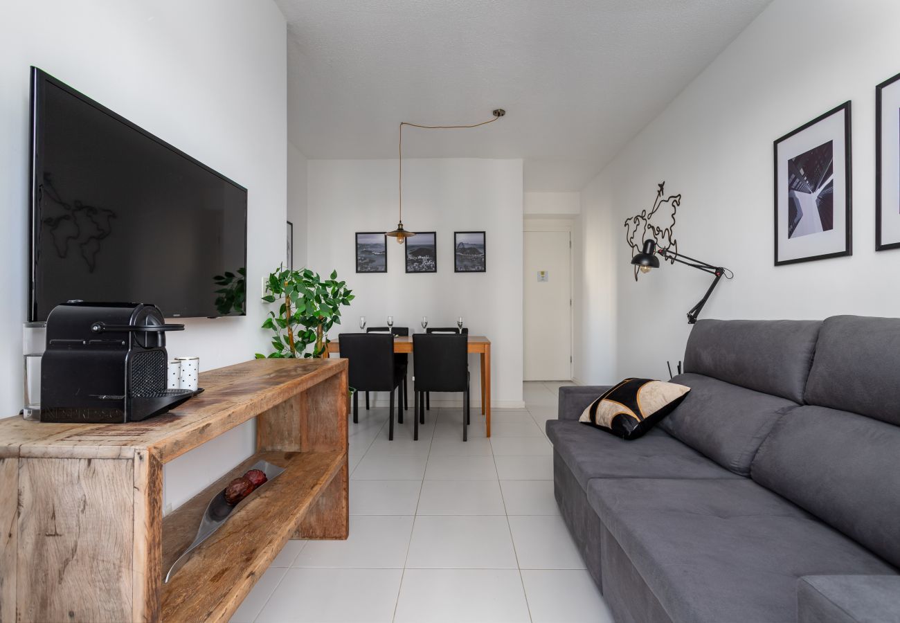 Apartment in Rio de Janeiro - Charm in Barra da Tijuca | Great wifi | SA508