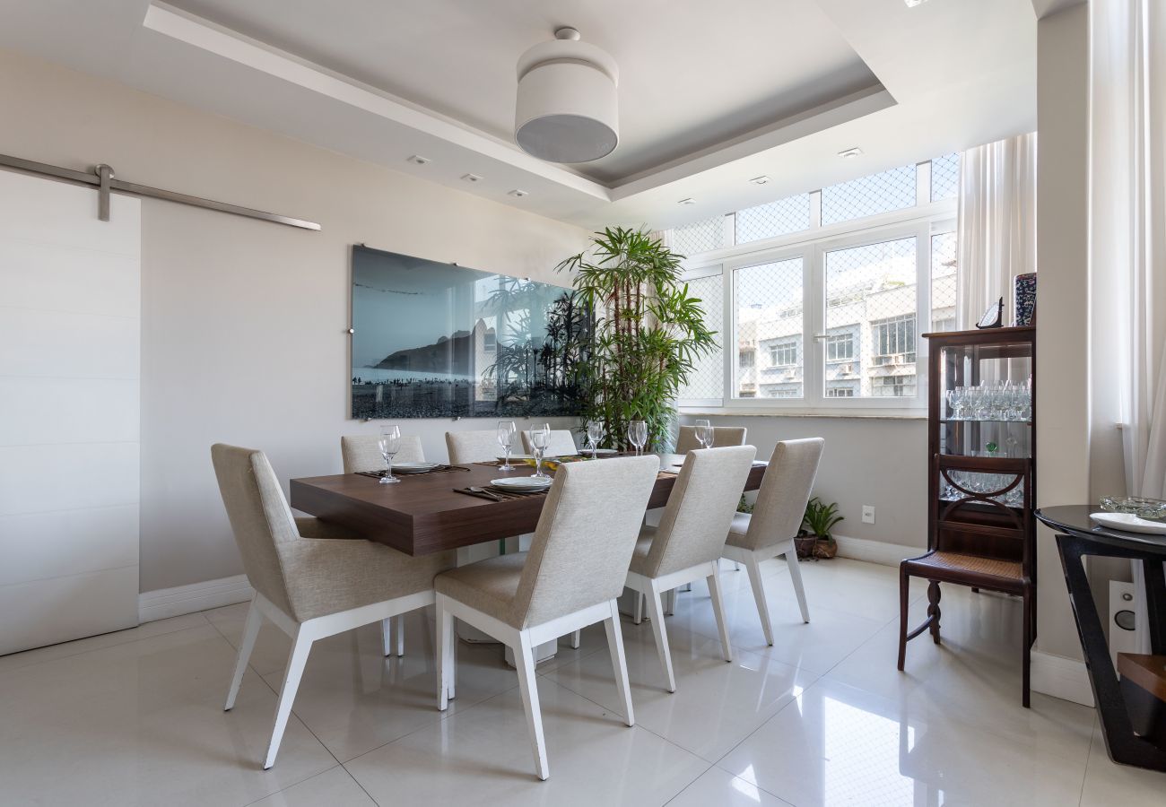 Apartment in Rio de Janeiro - Elegance in Ipanema |Ideal for families| RE701 Z2