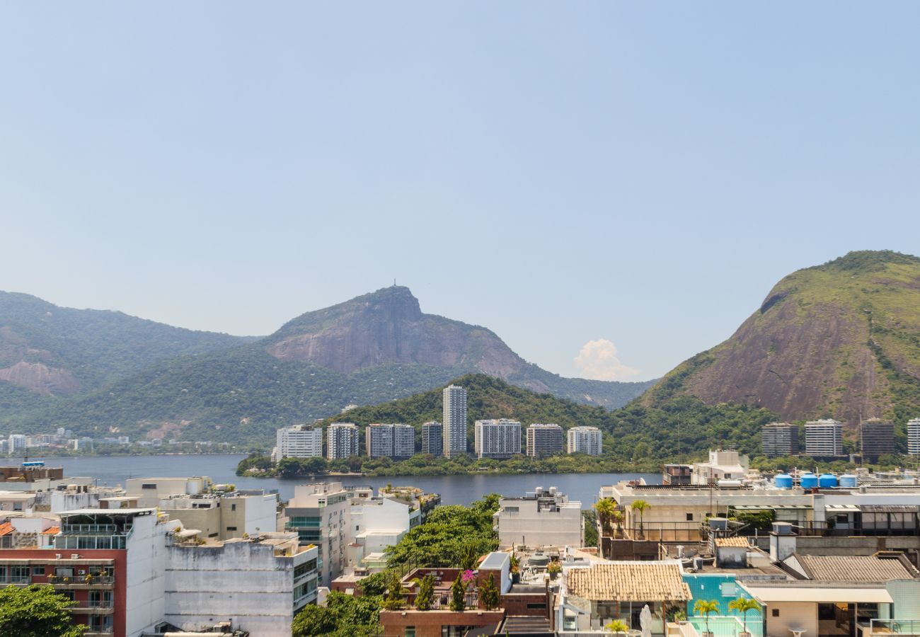 Apartment in Rio de Janeiro - JON705 | Cobertura em Ipanema com vista pro Cristo