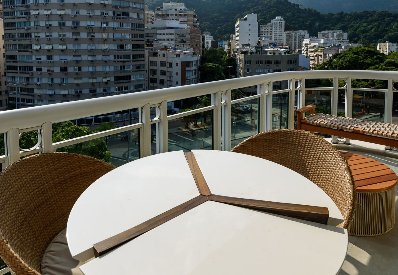 Apartment in Rio de Janeiro - Albq302 | Triplex no Leblon com piscina e vista