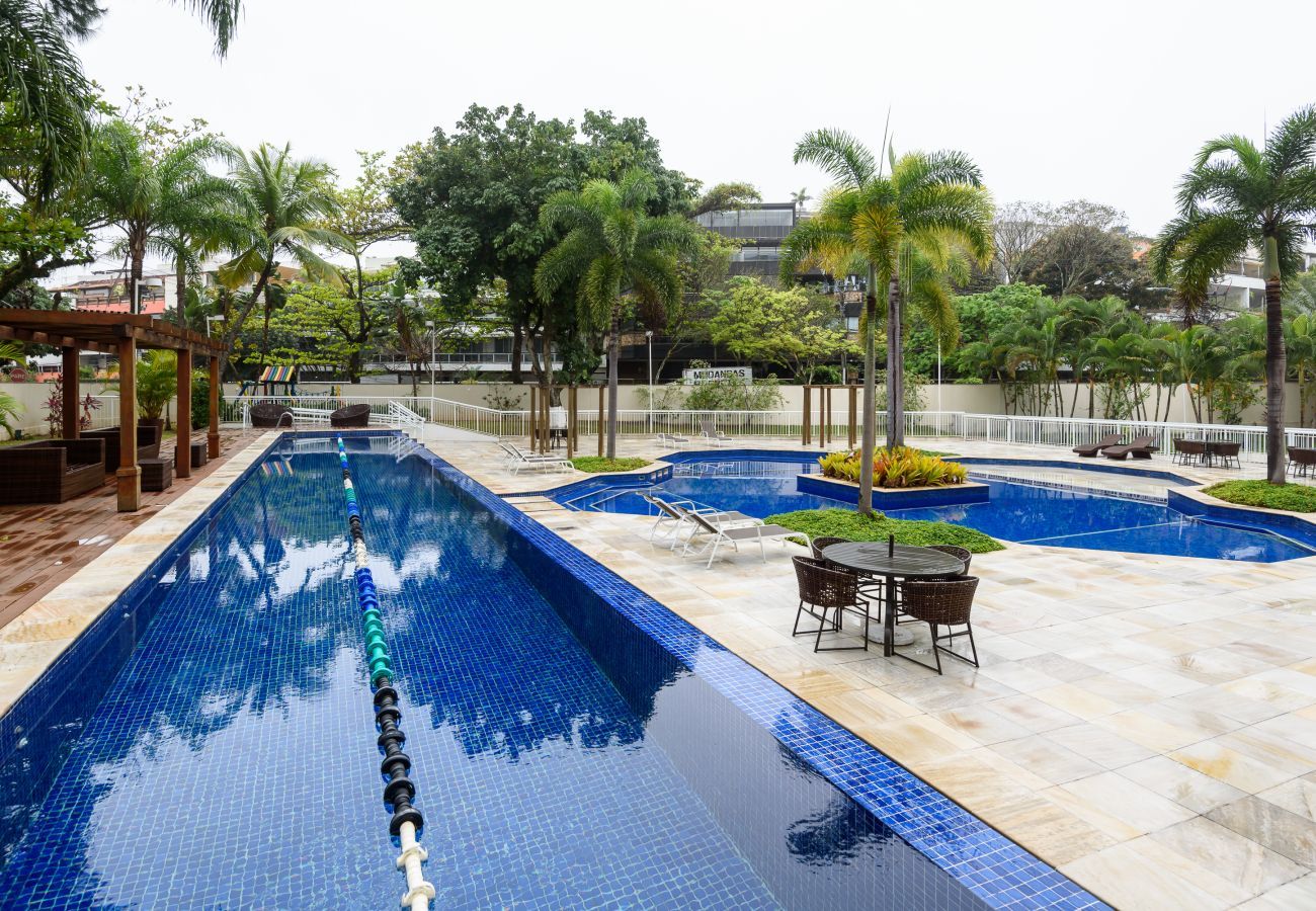 Aparthotel in Rio de Janeiro - Pepê209|2 quartos na Barra c/ piscina,80m da praia