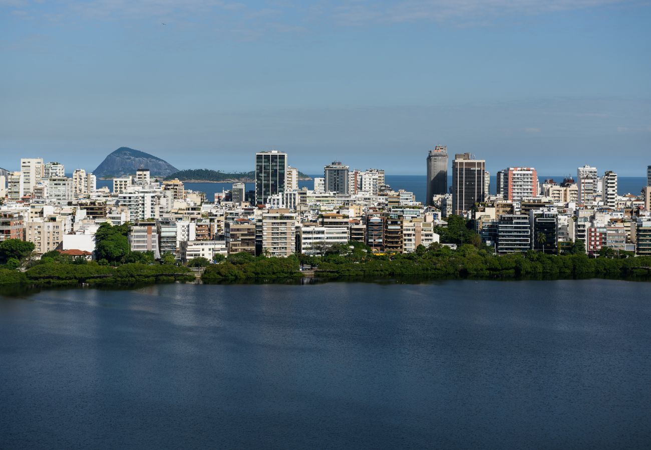 Apartment in Rio de Janeiro - Epitácio1202| 2 qtos na Lagoa com magnífica vista 